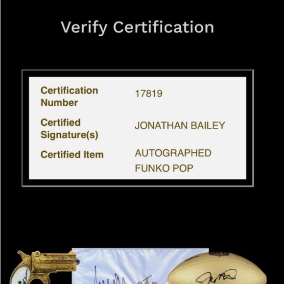 Jonathan Bailey Hand Signed SCARECROW Funko Pop #1927 WICKED FOR GOOD with COA - Picture 6 of 6